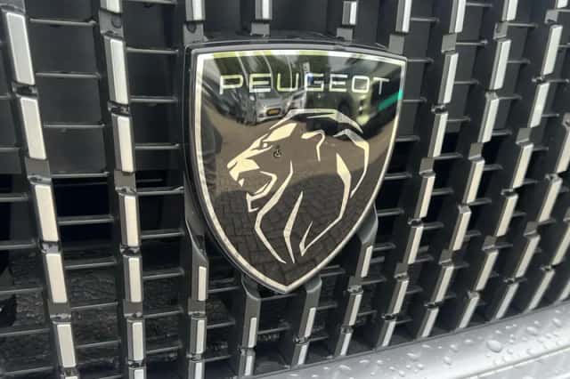 Peugeot 2008 (2024) thumbnail 15