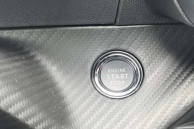 Peugeot 2008 (2024) thumbnail 30