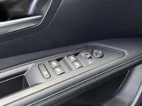Peugeot 3008 (2024) thumbnail 27