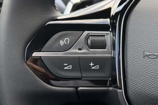 Peugeot 3008 (2024) thumbnail 31