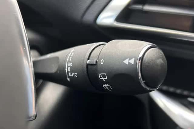Peugeot 3008 (2024) thumbnail 33