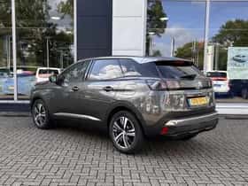 Peugeot 3008 (2024) thumbnail 6