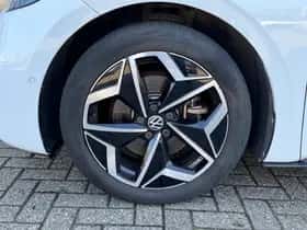 Volkswagen ID.3 (2022) thumbnail 9
