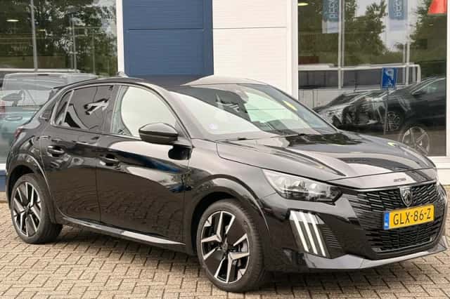 Peugeot 208 (2024) thumbnail 2