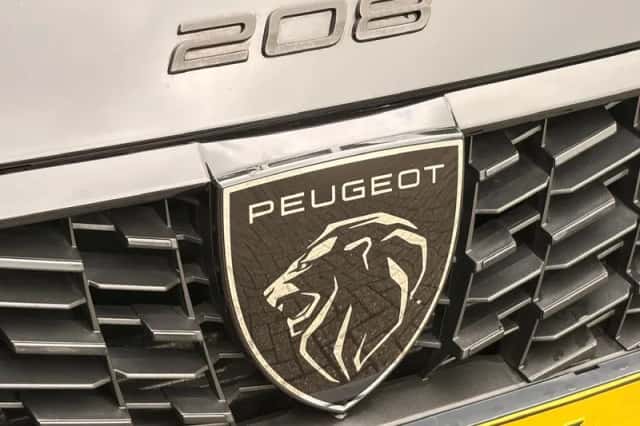 Peugeot 208 (2024) thumbnail 15