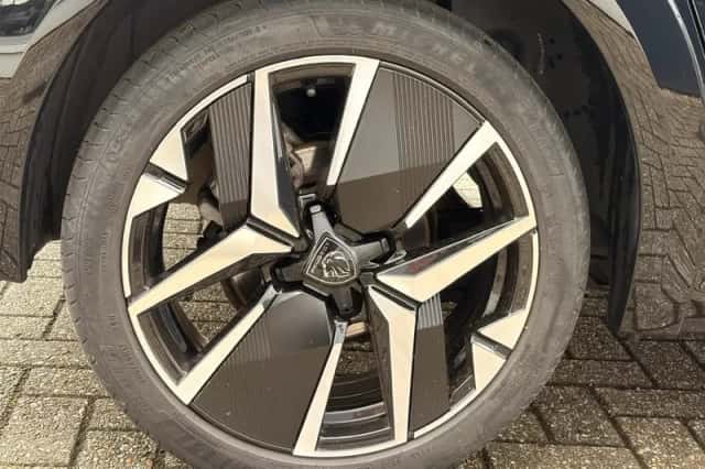 Peugeot 208 (2024) thumbnail 17