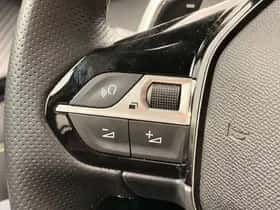 Peugeot 208 (2024) thumbnail 31
