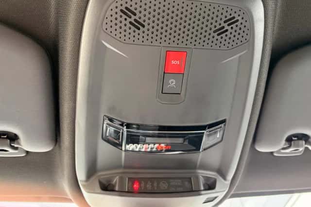 Peugeot 208 (2024) thumbnail 38