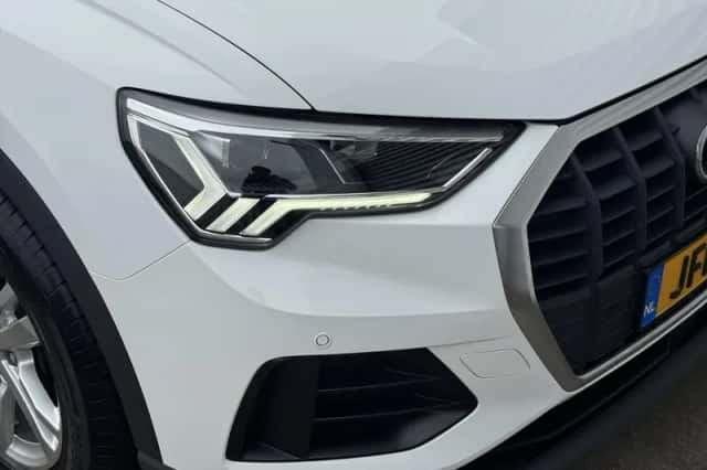 Audi Q3 (2022) thumbnail 26