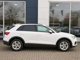 Audi Q3 (2022) thumbnail 7