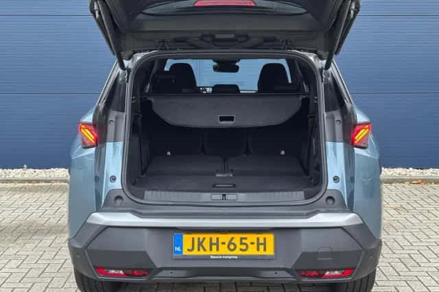 Peugeot 5008 (2025) thumbnail 11