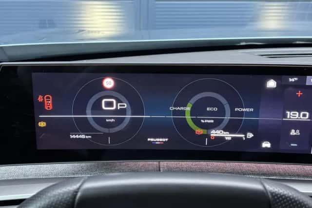 Peugeot 5008 (2025) thumbnail 18