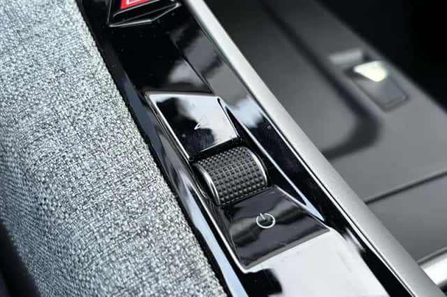 Peugeot 5008 (2025) thumbnail 32