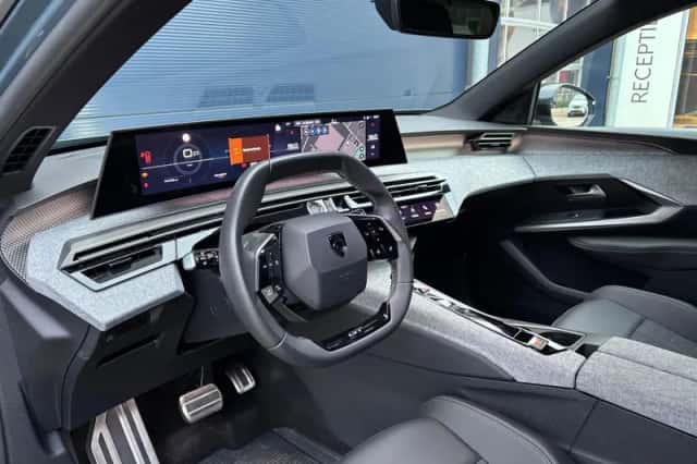 Peugeot 5008 (2025) thumbnail 7