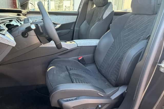 Peugeot 5008 (2026) thumbnail 40