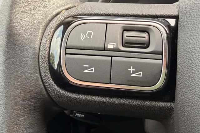 Citroën C5 Aircross (2023) thumbnail 9