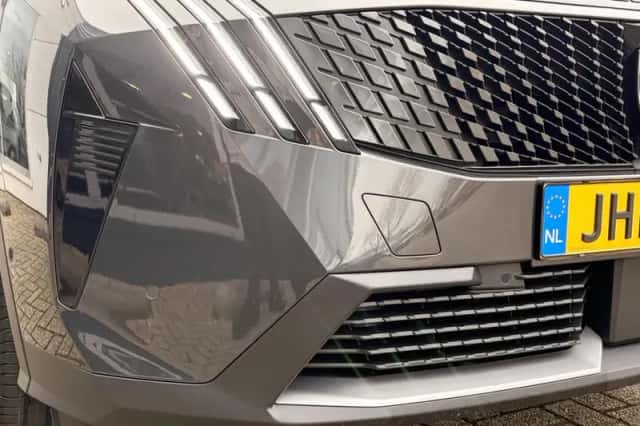 Peugeot 3008 (2025) thumbnail 10
