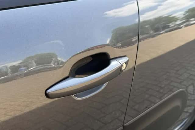 Citroën C3 (2023) thumbnail 12