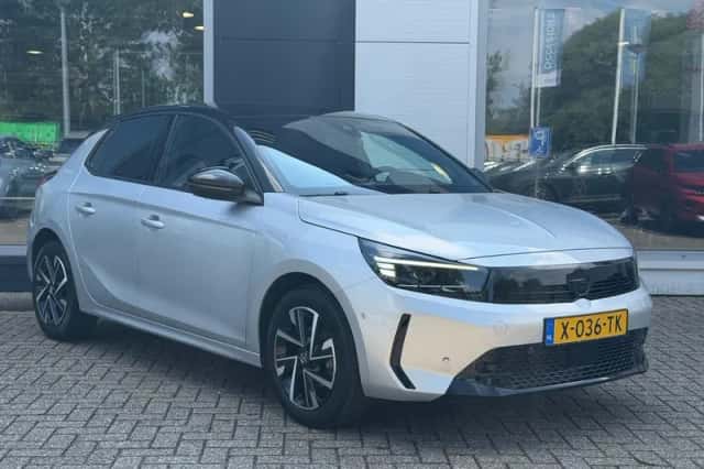 Opel Corsa (2024) thumbnail 2