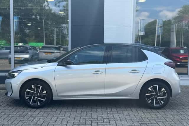 Opel Corsa (2024) thumbnail 4