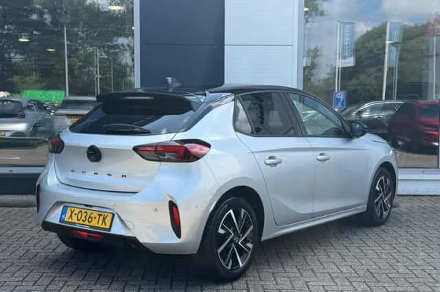 Opel Corsa (2024) thumbnail 5