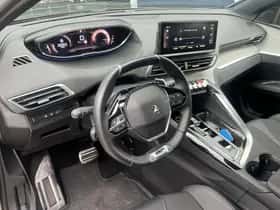 Peugeot 5008 (2023) thumbnail 18