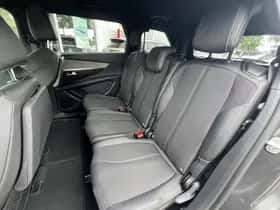 Peugeot 5008 (2023) thumbnail 36