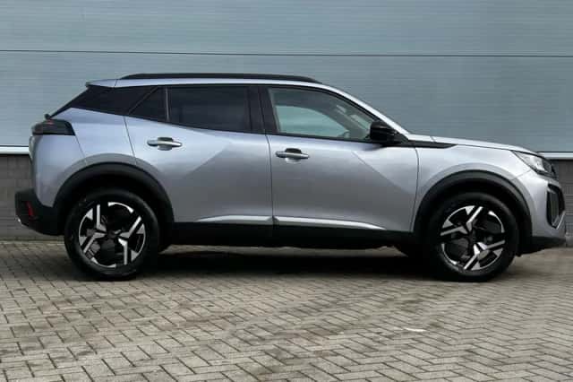 Peugeot 2008 (2024) thumbnail 5