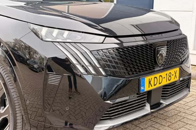 Peugeot E-5008 (2026) thumbnail 13