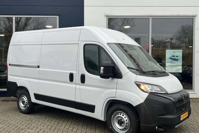 Peugeot Boxer (2024) thumbnail 2