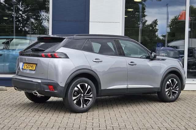 Peugeot 2008 (2021) thumbnail 6