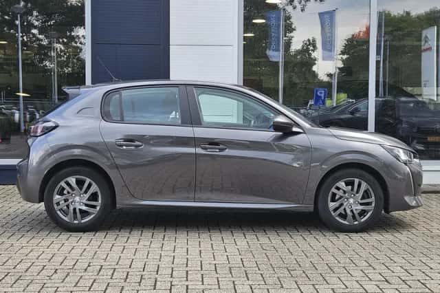 Peugeot 208 (2021) thumbnail 6