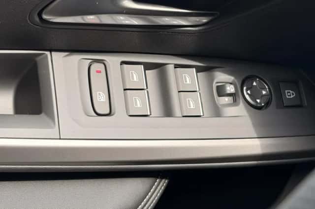 Peugeot e-3008 (2026) thumbnail 22
