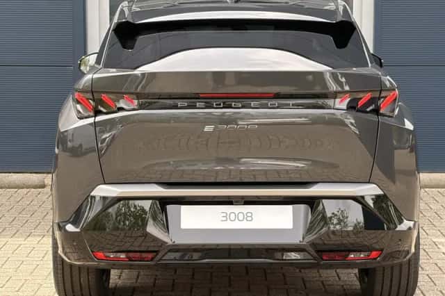 Peugeot e-3008 (2026) thumbnail 4