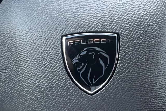 Peugeot e-2008 (2026) thumbnail 24