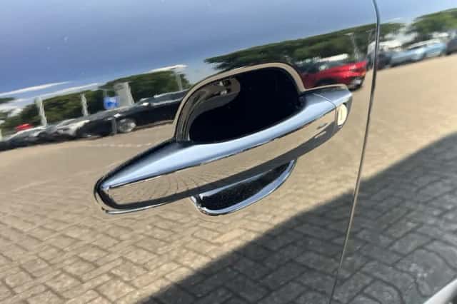 Peugeot e-2008 (2026) thumbnail 10