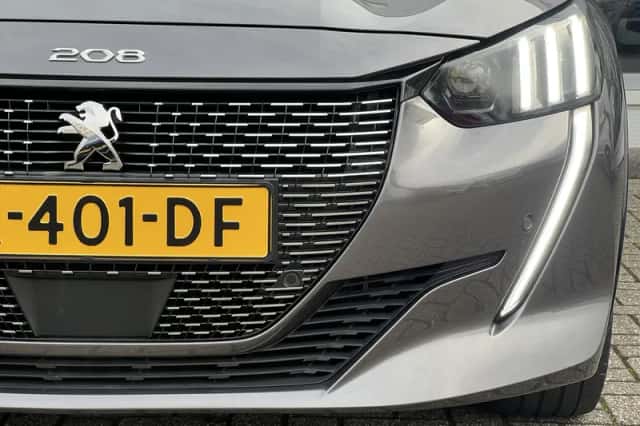 Peugeot 208 (2020) thumbnail 12