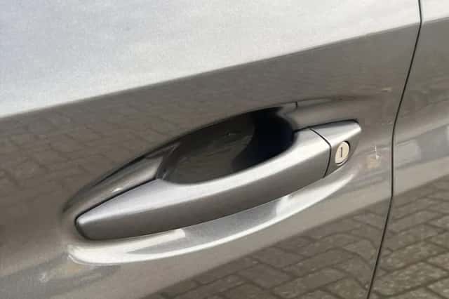 Peugeot 208 (2020) thumbnail 10
