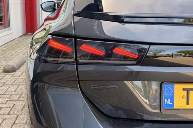 Peugeot 508 (2023) thumbnail 14