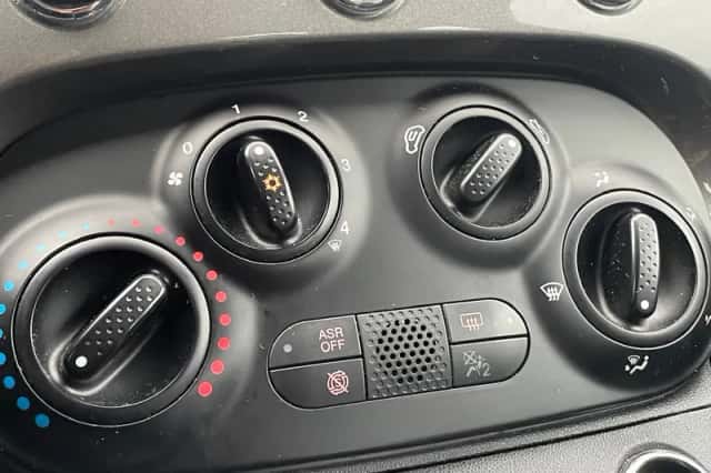 Fiat 500 (2020) thumbnail 16