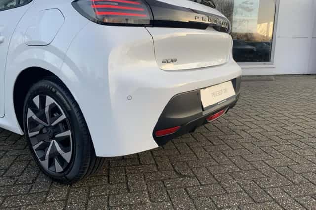 Peugeot 208 (2025) thumbnail 18