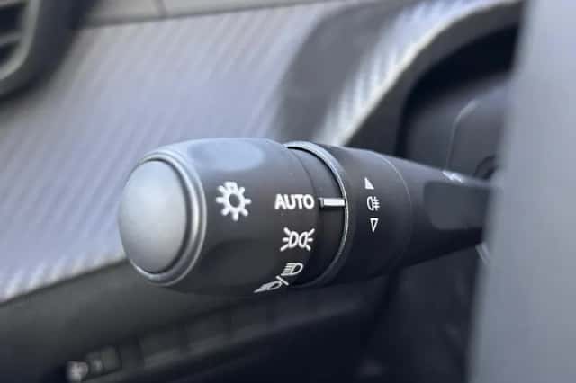 Peugeot 208 (2025) thumbnail 29