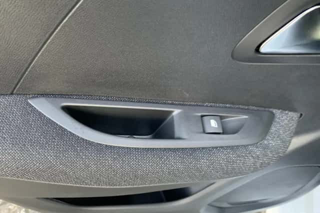 Peugeot 208 (2025) thumbnail 35