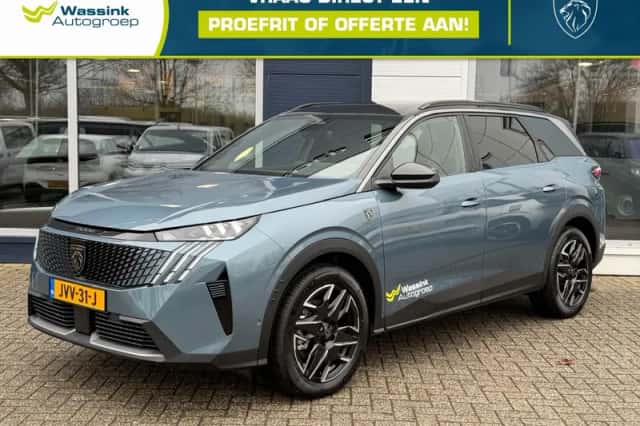 Peugeot 5008 (2026) thumbnail 1