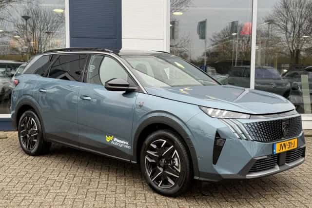 Peugeot 5008 (2026) thumbnail 2