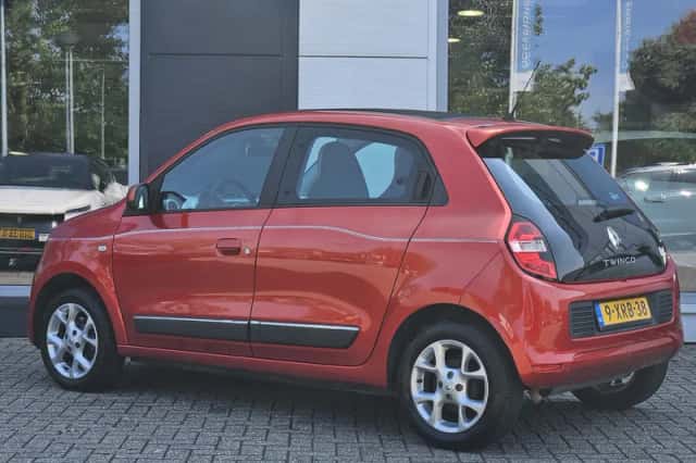 Renault Twingo (2014) thumbnail 3