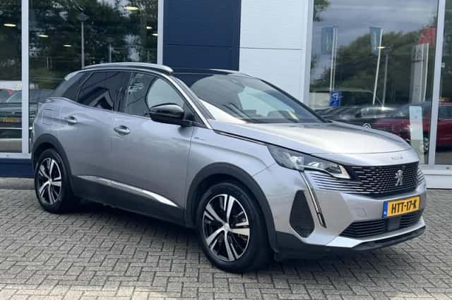 Peugeot 3008 (2023) thumbnail 3