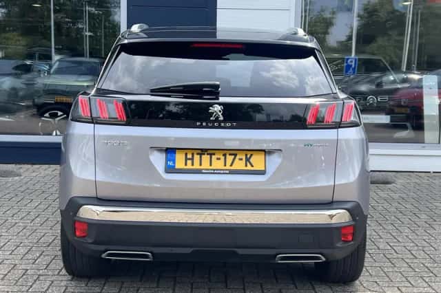 Peugeot 3008 (2023) thumbnail 6