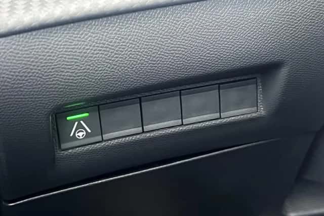 Peugeot 2008 (2025) thumbnail 28