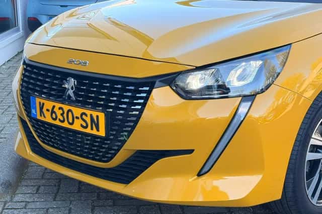 Peugeot 208 (2021) thumbnail 13